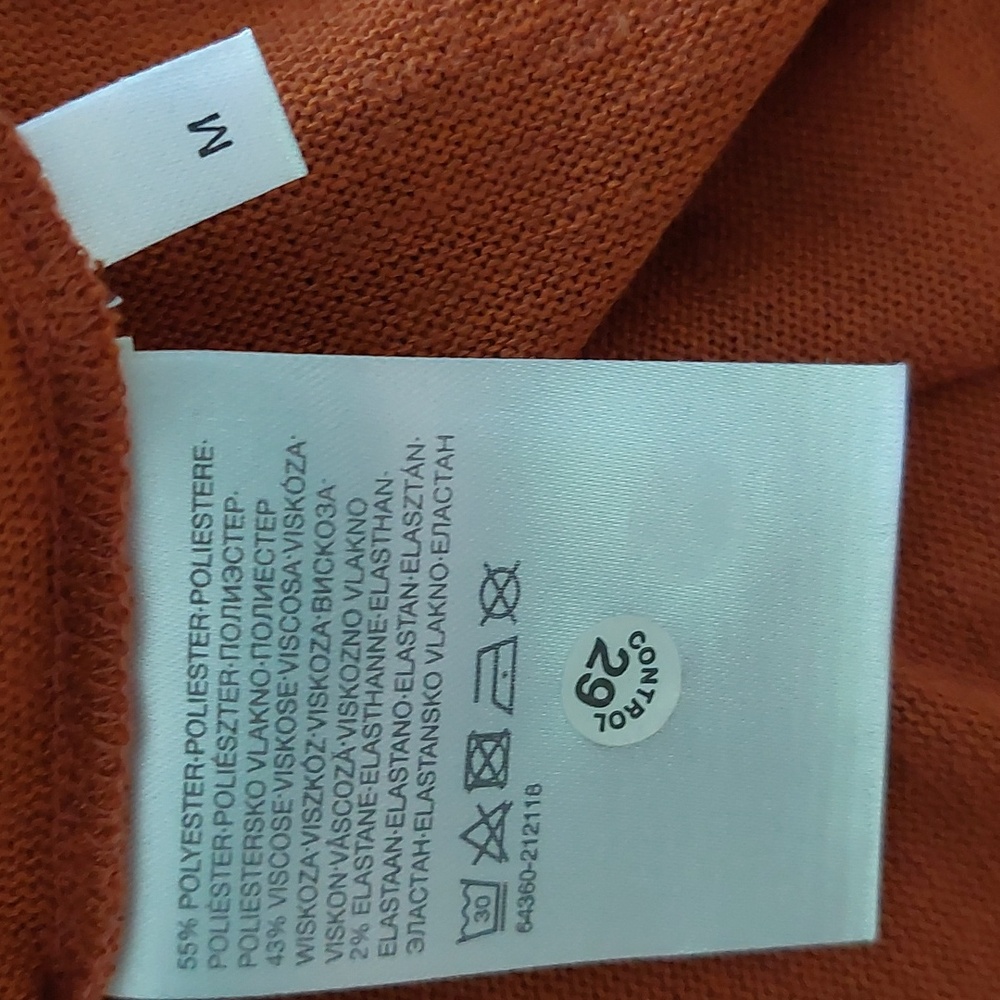 Top "CAA", SIZE M - Picture 4 of 5